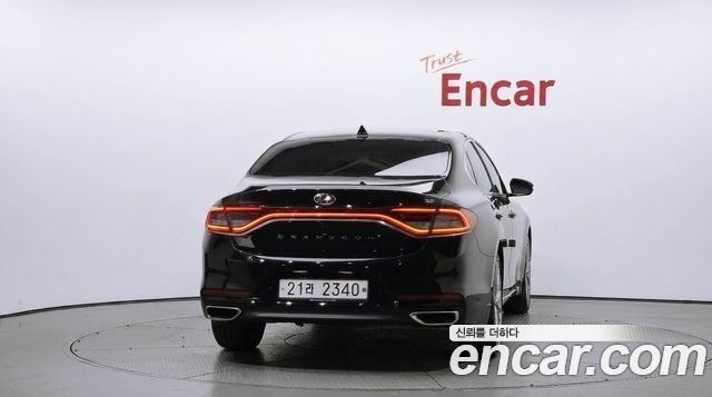 Hyundai Grandeur 2018 — photo 4
