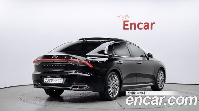 Hyundai Grandeur 2023 — photo 2
