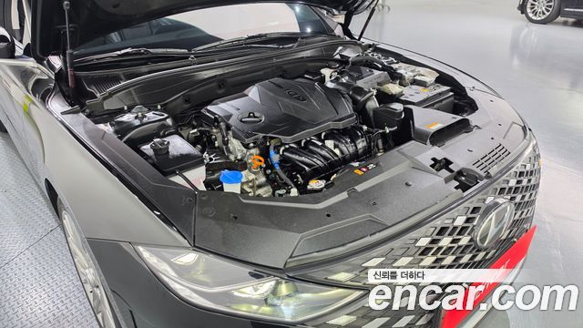 Hyundai Grandeur 2023 — photo 6