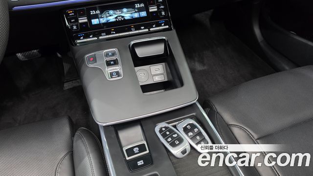 Hyundai Grandeur 2023 — photo 12