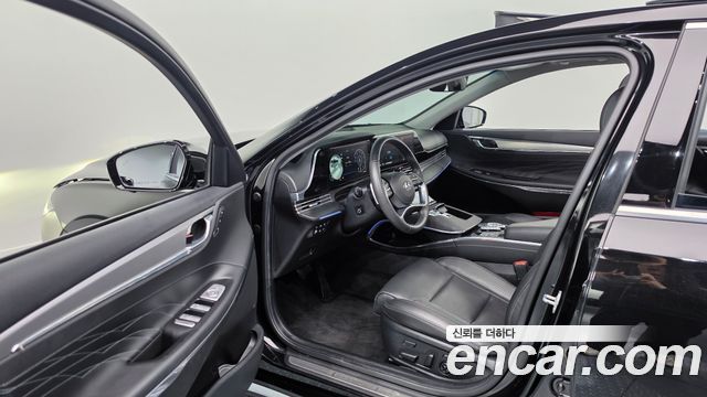 Hyundai Grandeur 2023 — photo 13
