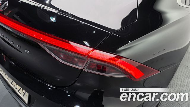 Hyundai Grandeur 2023 — photo 9