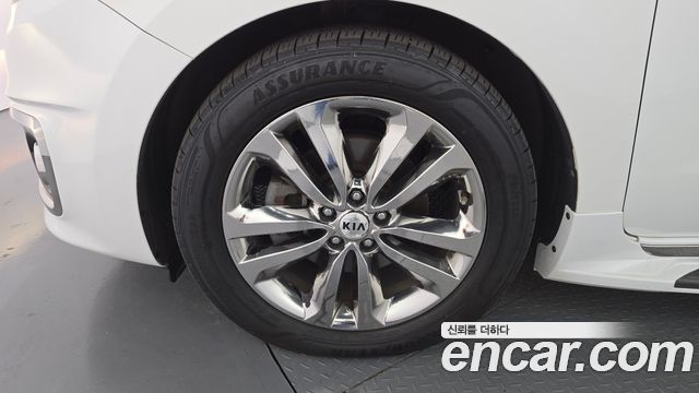 Kia Canival 2016 — photo 5
