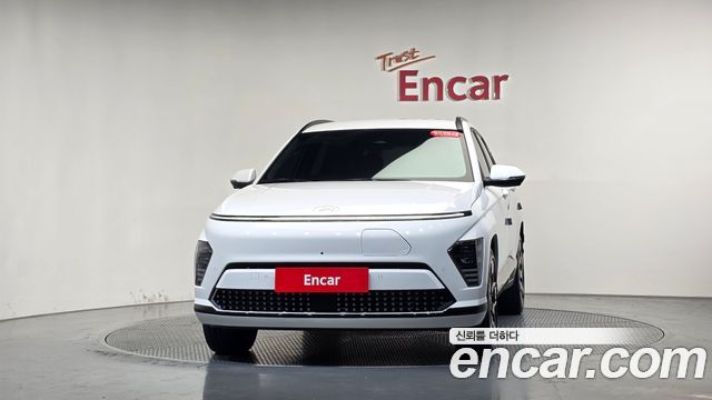 Hyundai Kona 2023 — photo 3