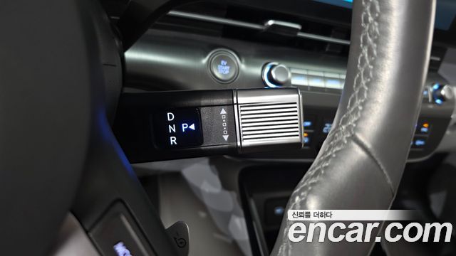 Hyundai Kona 2023 — photo 12