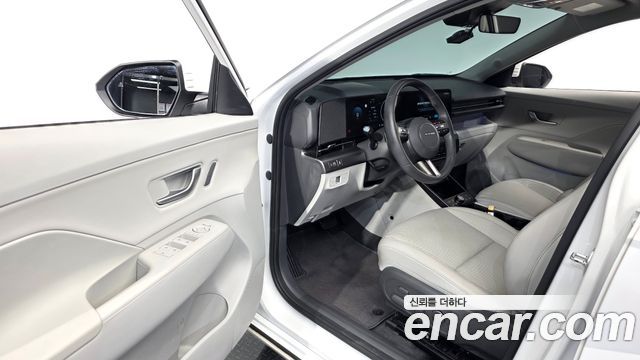 Hyundai Kona 2023 — photo 13