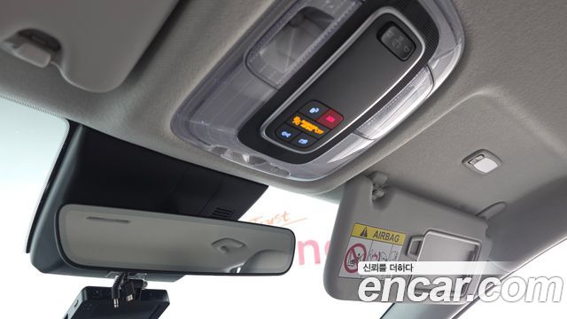 Hyundai Kona 2023 — photo 25