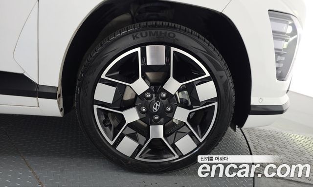 Hyundai Kona 2023 — photo 7