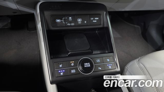 Hyundai Kona 2023 — photo 32