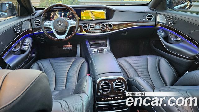 Mercedes-Benz S-Class 2020 — photo 10