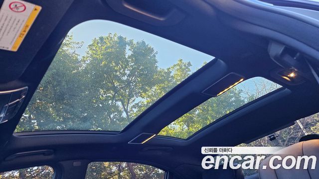 Mercedes-Benz S-Class 2020 — photo 17