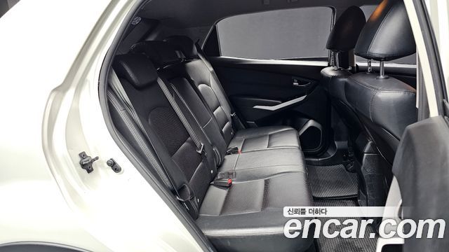 KG Mobility KORANDO 2014 — photo 11