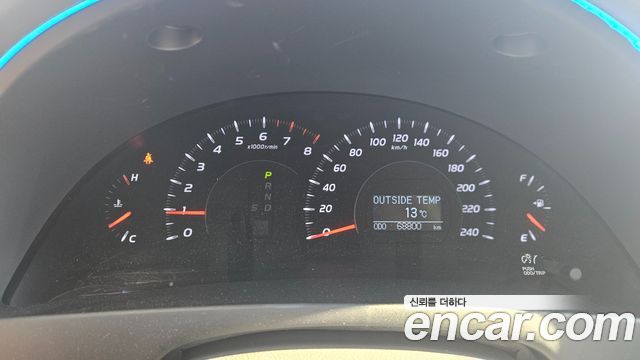 Toyota Camry 2011 — photo 8