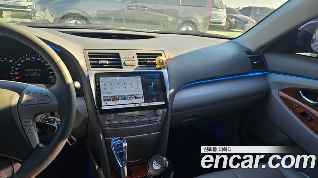 Toyota Camry 2011 — photo 9