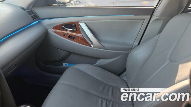 Toyota Camry 2011 — photo 20