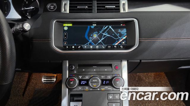 Land Rover Range Rover Evoque 2018 — photo 19