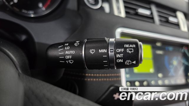 Land Rover Range Rover Evoque 2018 — photo 22