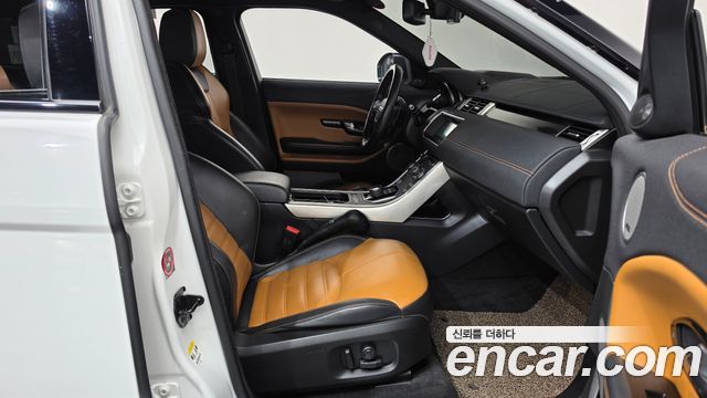 Land Rover Range Rover Evoque 2018 — photo 16