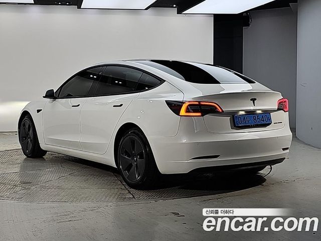 Tesla Model 3 2021 — photo 3