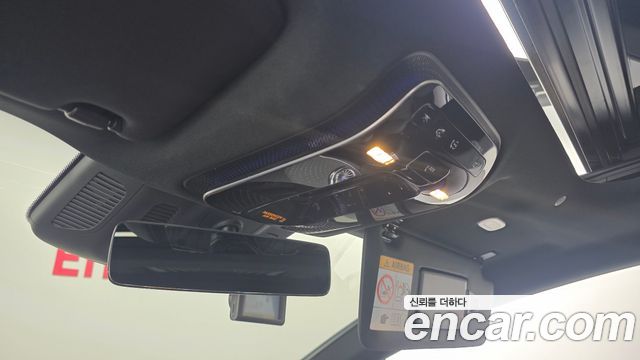 Mercedes-Benz EQE 2023 — photo 28
