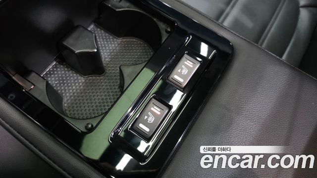 Renault Korea SM6 2016 — photo 25