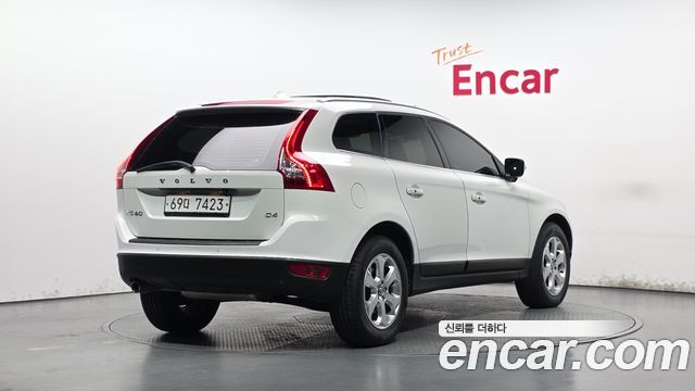 Volvo XC60 2013 — photo 2