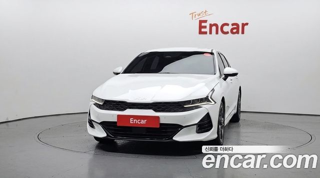 Kia K5 2023 — photo 3