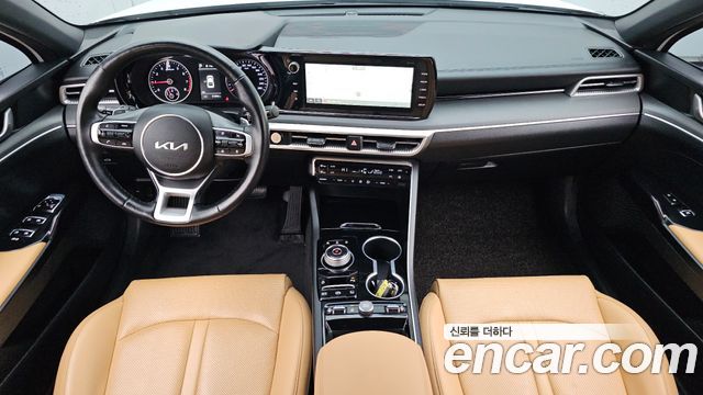 Kia K5 2023 — photo 7