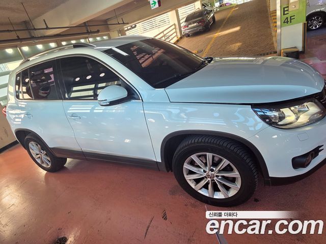 Volkswagen Tiguan 2016 — photo 3