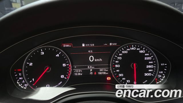 Audi A6 2014 — photo 8