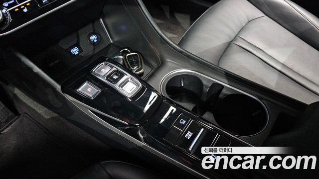 Hyundai Sonata 2023 — photo 12