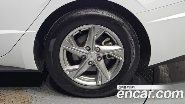 Hyundai Sonata 2023 — photo 7