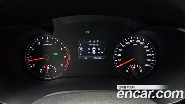 Kia K5 2016 — photo 8