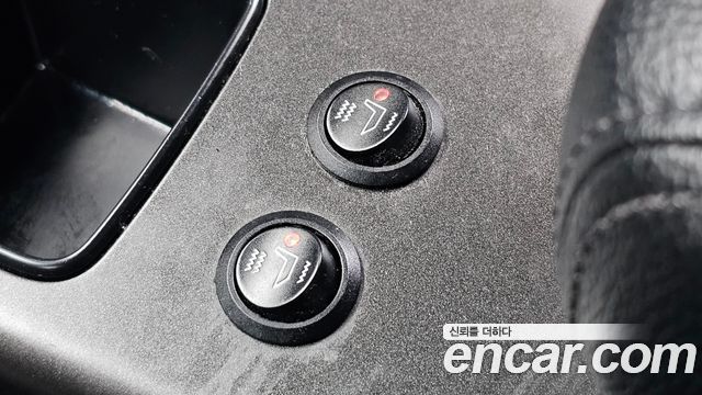 Kia K5 2016 — photo 16