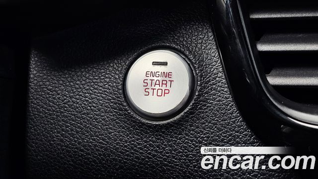 Kia K5 2016 — photo 17