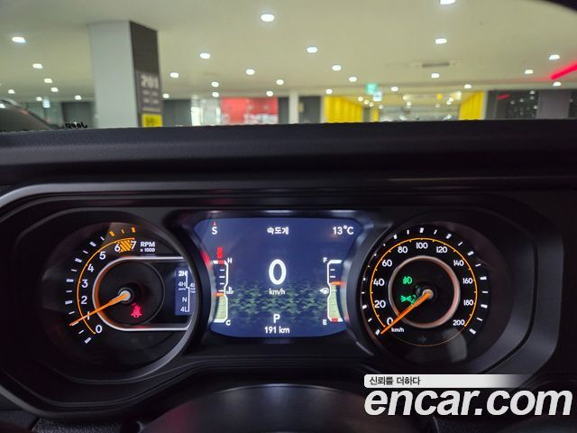 Jeep Wrangler 2026 — photo 10