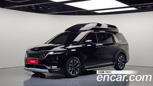 Kia Canival 2022 — photo 1