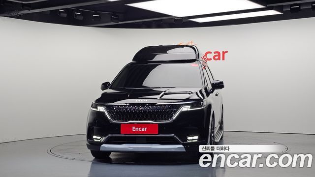 Kia Canival 2022 — photo 3