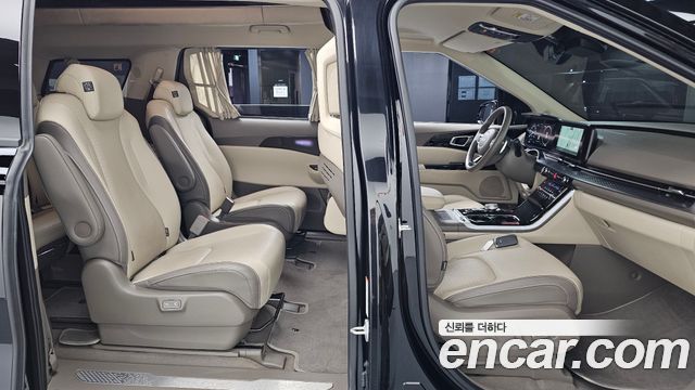 Kia Canival 2022 — photo 12