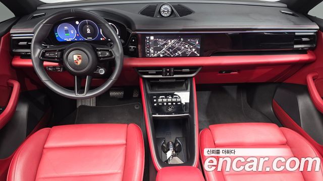 Porsche Macan 2025 — photo 10