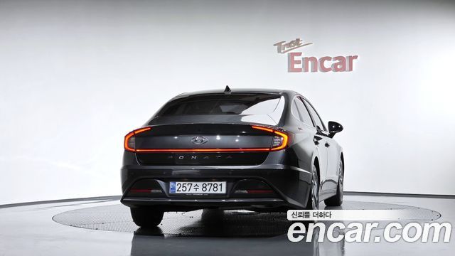 Hyundai Sonata 2021 — photo 4