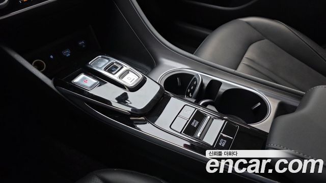 Hyundai Sonata 2021 — photo 12