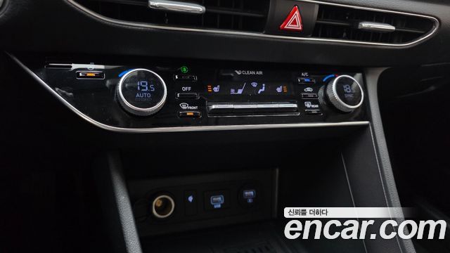 Hyundai Sonata 2021 — photo 24