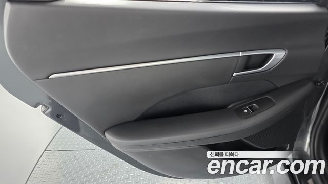 Hyundai Sonata 2021 — photo 15