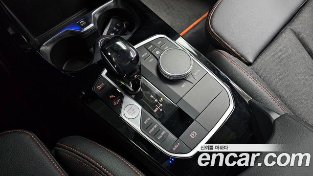 BMW 1-Series 2020 — photo 8