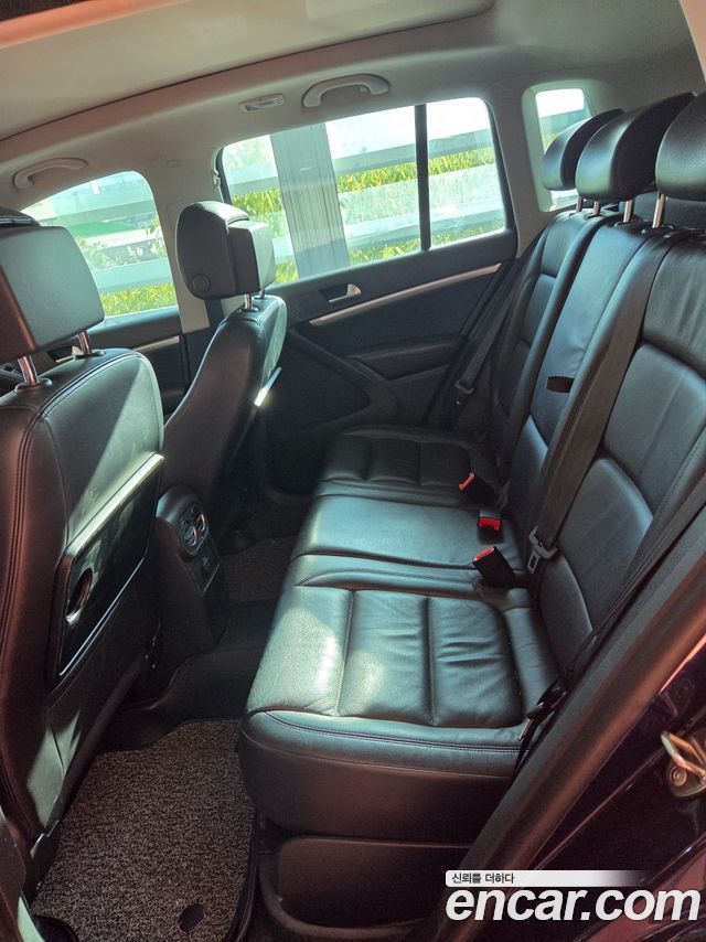 Volkswagen Tiguan 2016 — photo 10