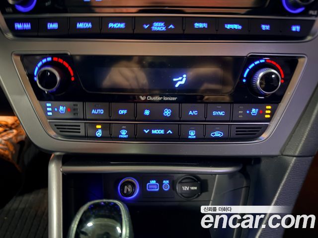 Hyundai Sonata 2015 — photo 14