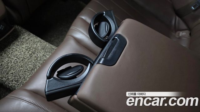 Mercedes-Benz E-Class 2017 — photo 30