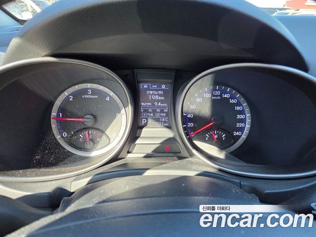 Hyundai Santafe 2015 — photo 8