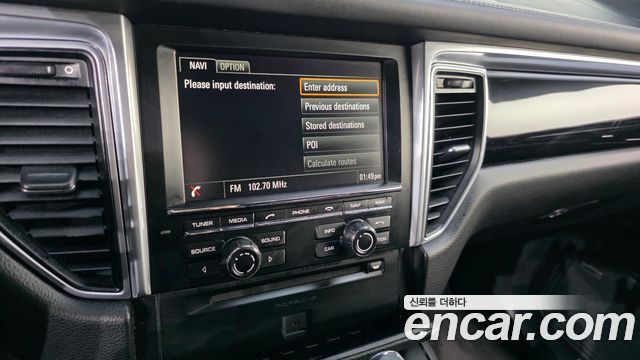 Porsche Macan 2014 — photo 21